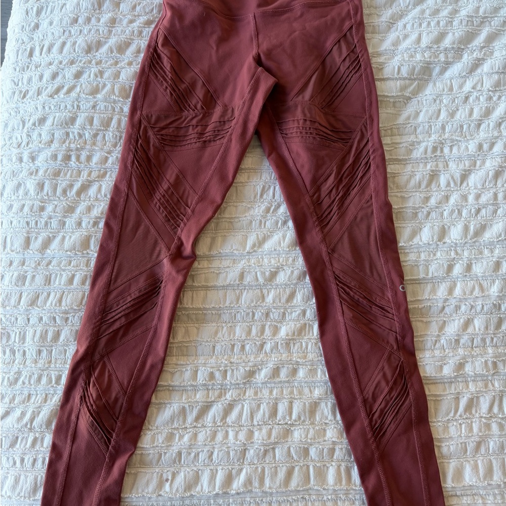 Alo Pink Cut out Mesh Quartz Leggings M